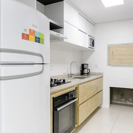 Apartamento Novo E Completo No Centro De Gramado! Exterior photo