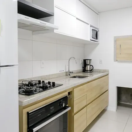 Apartamento Novo E Completo No Centro De Gramado! Exterior photo
